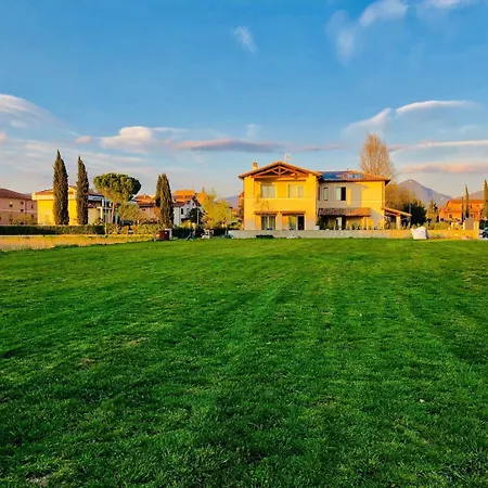 לינה וארוחת בוקר Pirignano פוליניו